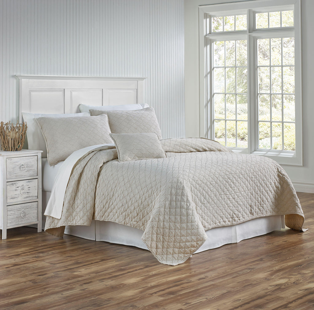 TL at Home Louisa Linen Coverlet